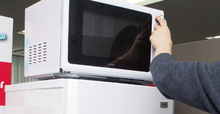 上 冷蔵庫 に 電子 レンジ の 専門家が回答｜冷蔵庫上をおしゃれな収納スペースにする方法